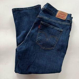 LEVI’S Classic Capris Jeans Size 12 W31
